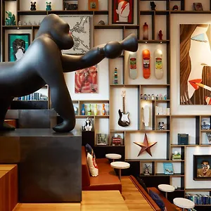https://citizenm-new-york-bowery.us-newyorkcity.com